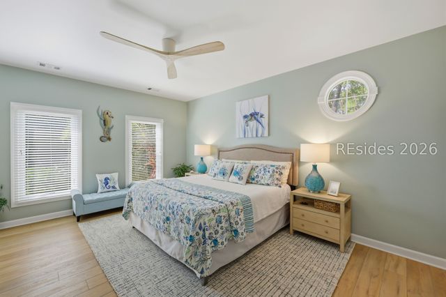5 Stonewall Cir, Hilton Head Island, SC 29926
