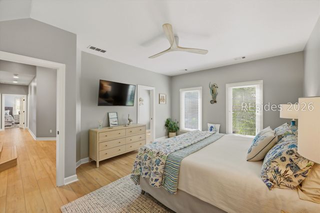 5 Stonewall Cir, Hilton Head Island, SC 29926