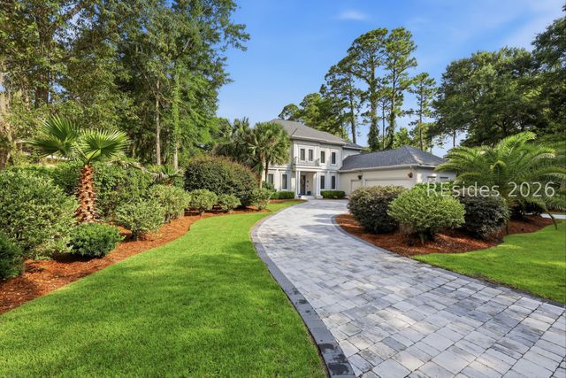 5 Stonewall Cir, Hilton Head Island, SC 29926