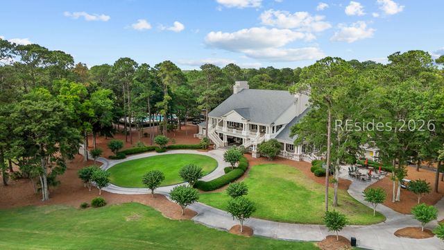 5 Stonewall Cir, Hilton Head Island, SC 29926