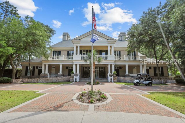 5 Stonewall Cir, Hilton Head Island, SC 29926