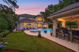 5 Stonewall Cir, Hilton Head Island, SC 29926