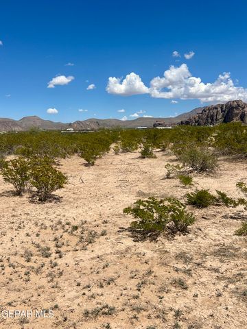 17500 Lemuel Circle, El Paso, TX 79938