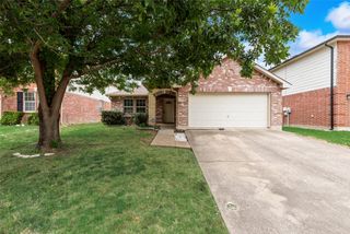 4533 Lacebark Lane, Fort Worth, TX 76244