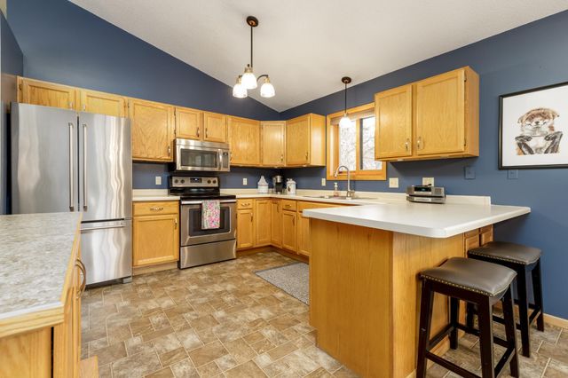 11749 River Vista Drive, Baxter, MN 56425