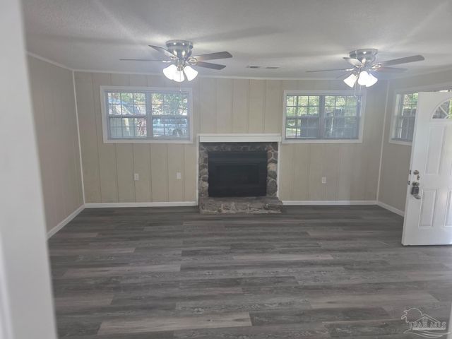 7607 Charity Dr, Pensacola, FL 32534