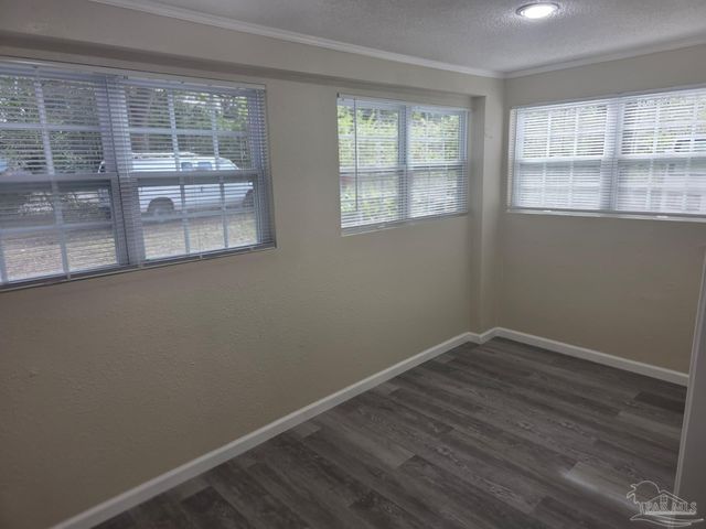 7607 Charity Dr, Pensacola, FL 32534