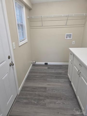 7607 Charity Dr, Pensacola, FL 32534