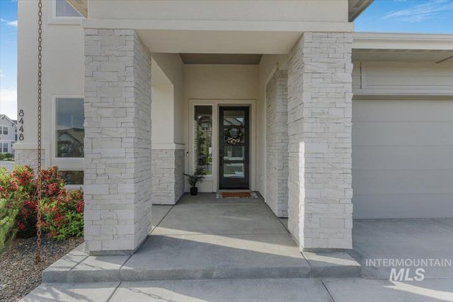 8448 W Brooks Dr, Boise, ID 83714