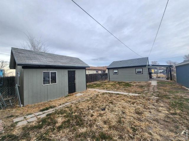613 N 5th Avenue, Sterling, CO 80751