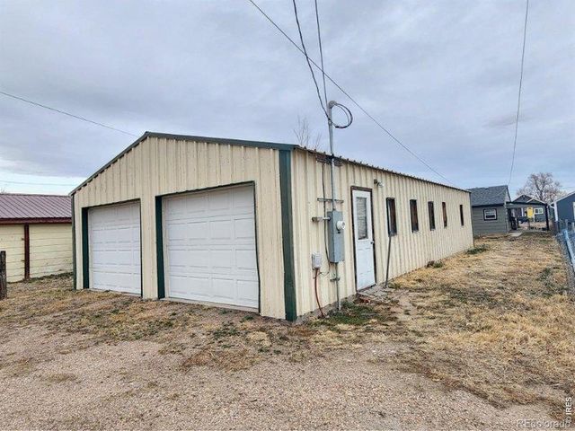 613 N 5th Avenue, Sterling, CO 80751