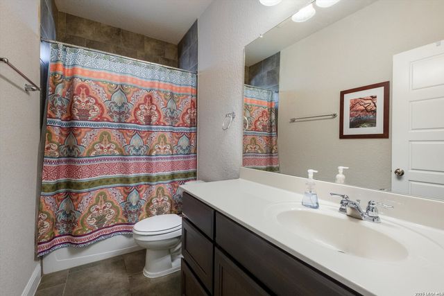 253 Bee Caves Cove, Cibolo, TX 78108