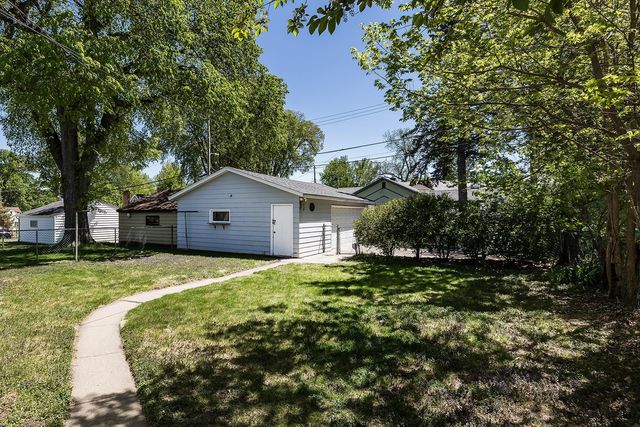 1207 E 54th Street, Minneapolis, MN 55417