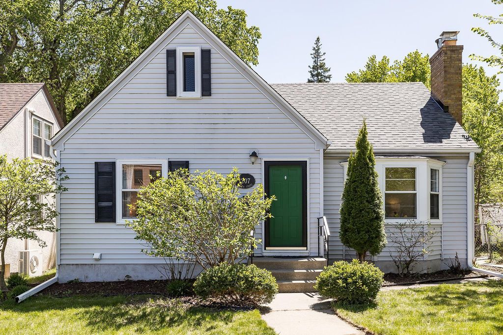 1207 E 54th Street, Minneapolis, MN 55417