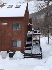 6 Baily Bunion Ct 9, Vernon Twp., NJ 07462