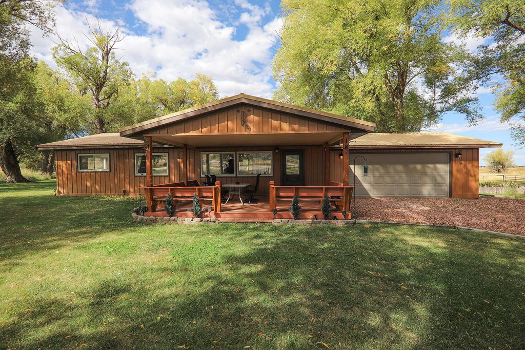 183/185 Road, Big Horn, WY 82833