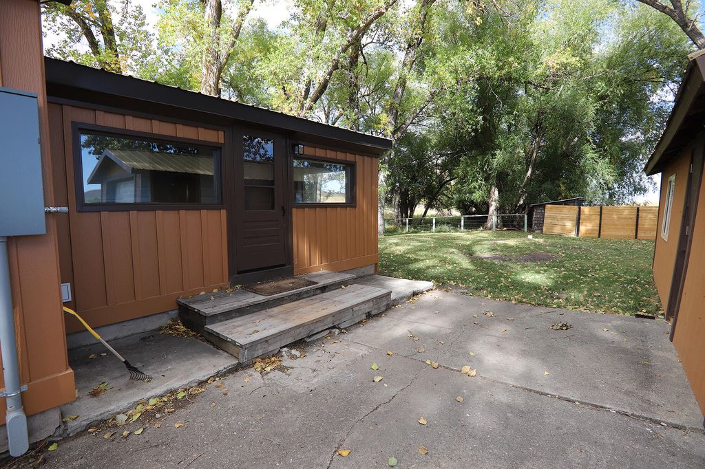 183/185 Road, Big Horn, WY 82833 photo 48