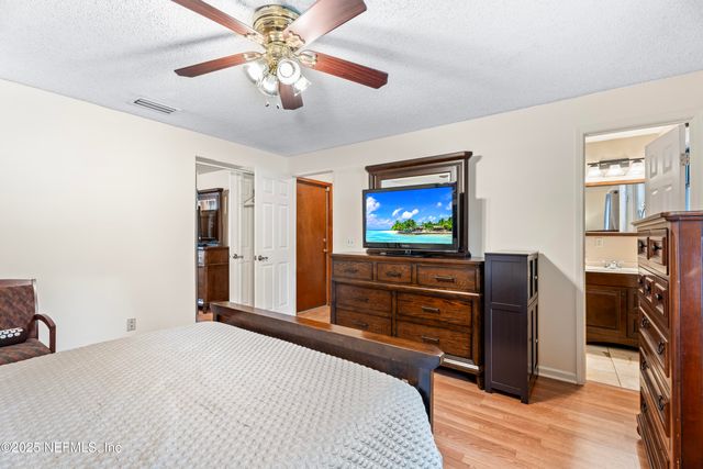 7912 WINTERWOOD Court, Jacksonville, FL 32210