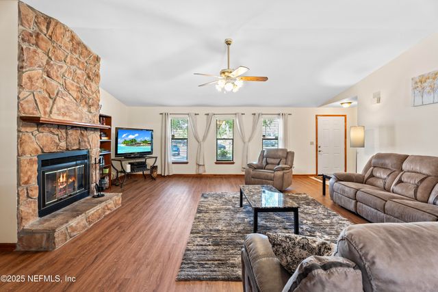 7912 WINTERWOOD Court, Jacksonville, FL 32210