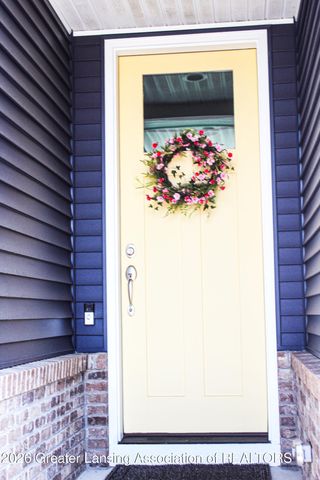 3331 E Daryls Way, Charlotte, MI 48813