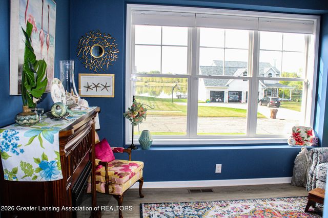 3331 E Daryls Way, Charlotte, MI 48813