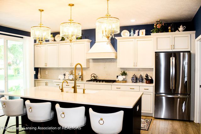 3331 E Daryls Way, Charlotte, MI 48813