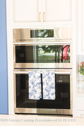 3331 E Daryls Way, Charlotte, MI 48813