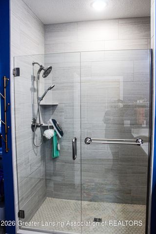 3331 E Daryls Way, Charlotte, MI 48813