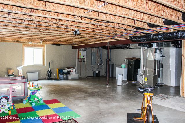 3331 E Daryls Way, Charlotte, MI 48813