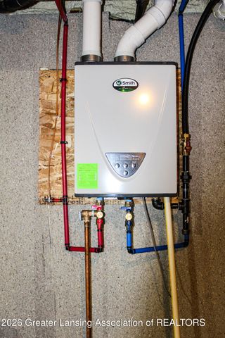 3331 E Daryls Way, Charlotte, MI 48813