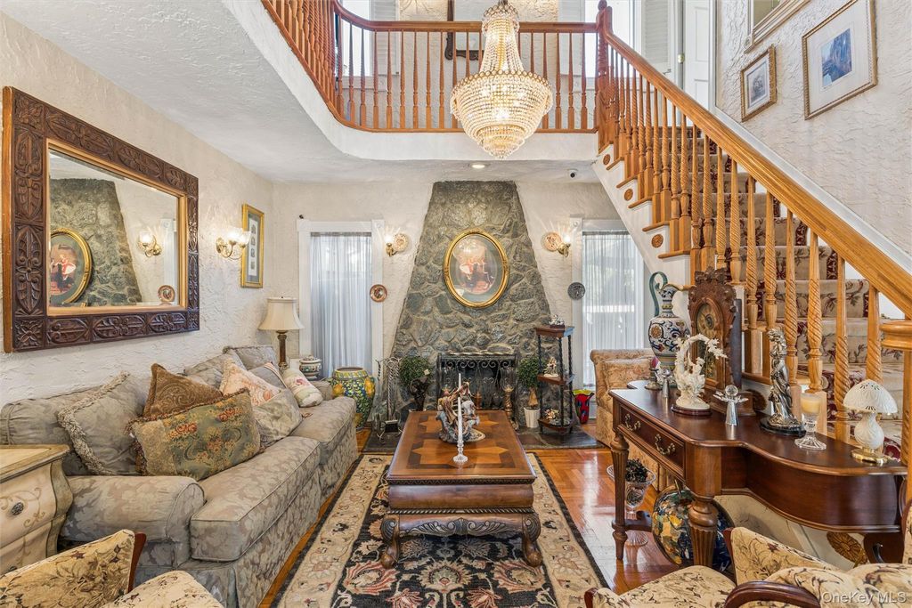 315 wynsum Avenue, Merrick, NY 11566 — photo 4