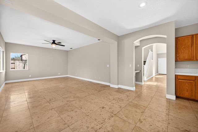 1619 7th St, Hughson, CA 95326