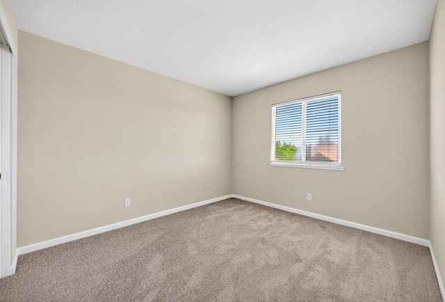 1619 7th St, Hughson, CA 95326