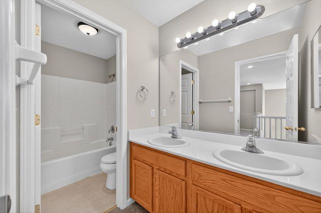 1619 7th St, Hughson, CA 95326