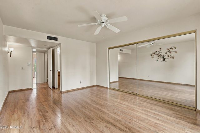 11223 S TALAVI Lane, Phoenix, AZ 85044