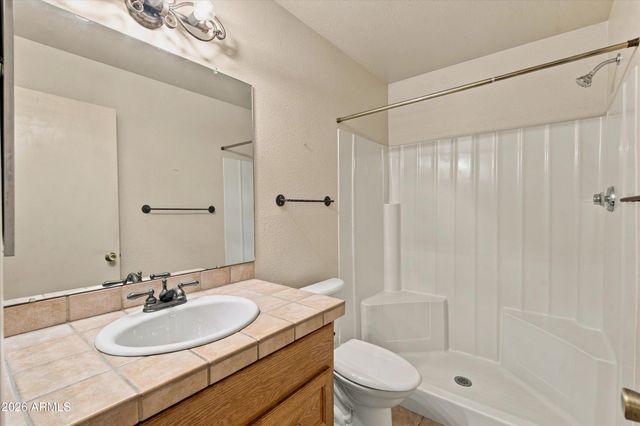 11223 S TALAVI Lane, Phoenix, AZ 85044