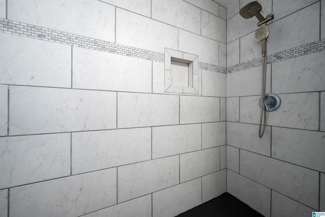 1233 NORMAN DRIVE, Leeds, AL 35094