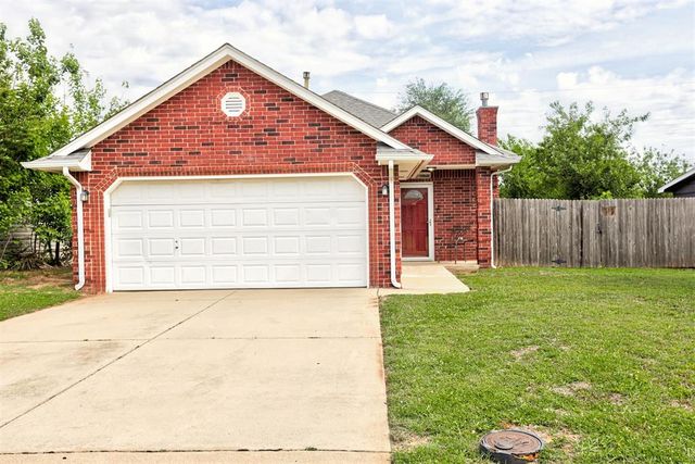 6121 SE 6th Street, Midwest City, OK 73110