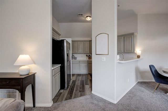 6121 SE 6th Street, Midwest City, OK 73110