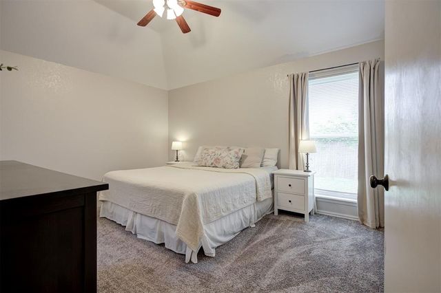 6121 SE 6th Street, Midwest City, OK 73110
