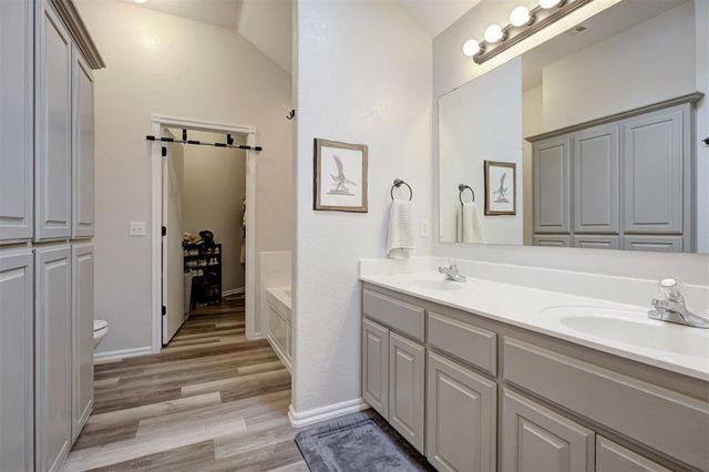6121 SE 6th Street, Midwest City, OK 73110