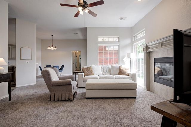 6121 SE 6th Street, Midwest City, OK 73110