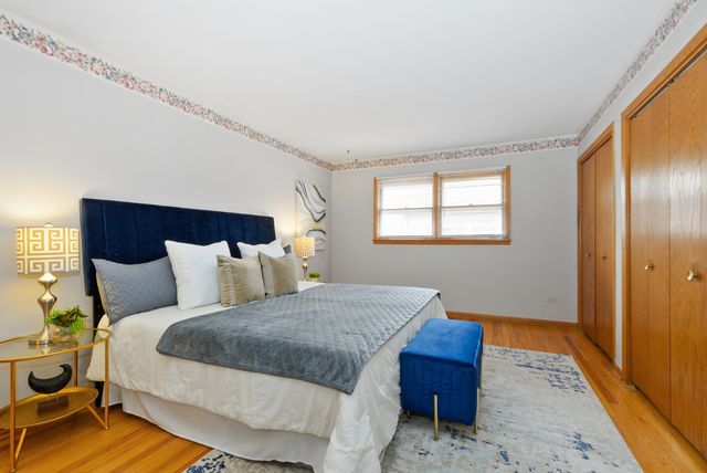 12853 S Cedar Lane, Palos Heights, IL 60463