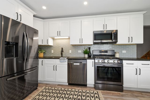 12853 S Cedar Lane, Palos Heights, IL 60463