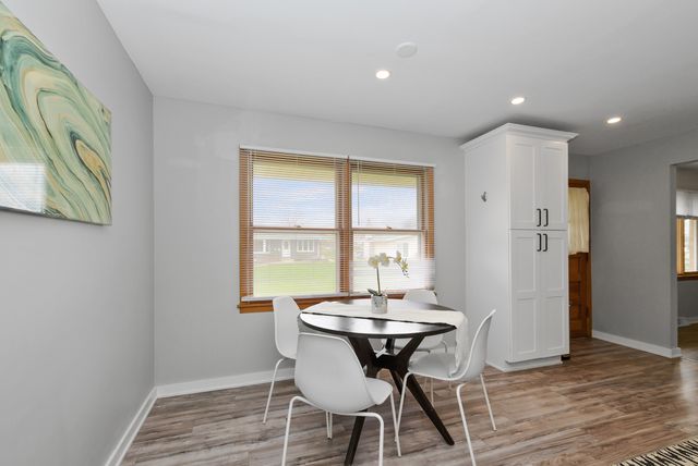 12853 S Cedar Lane, Palos Heights, IL 60463