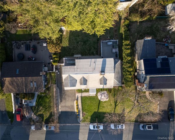 27 Westview Avenue, Rye Brook, NY 10573