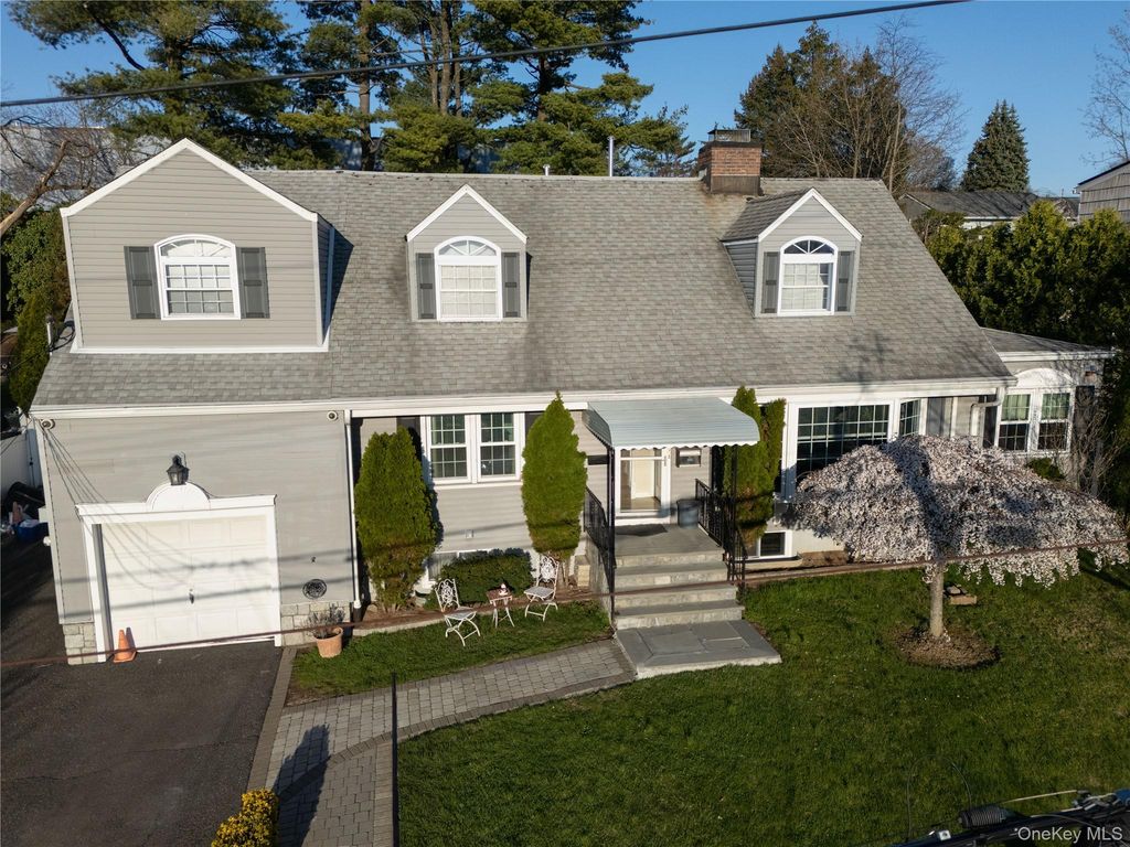 27 Westview Avenue, Rye Brook, NY 10573