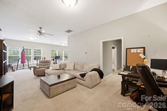 3009 Grande Heights Drive, Charlotte, NC 28269
