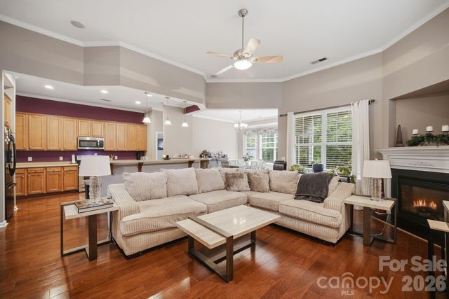 3009 Grande Heights Drive, Charlotte, NC 28269