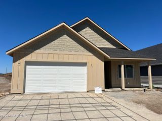 3397 N BLAZE LOOP, Post Falls, ID 83854